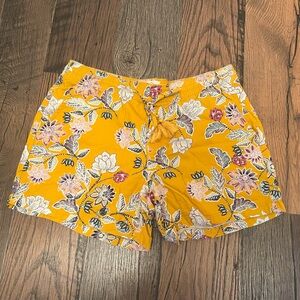 St. John’s Bay Elastic Waist Shorts Size M